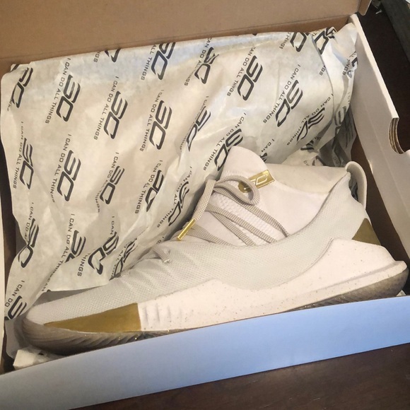 Under Armour Other - Limited issue Curry 5 basketball shoes